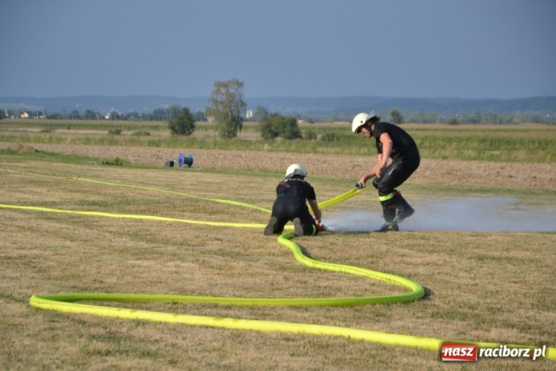 Zdjęcie w galerii na portalu naszraciborz.pl: Zawody w Rudyszwałdzie. Strażacy z Roszkowa znowu najlepsi  wiadomości z regionu