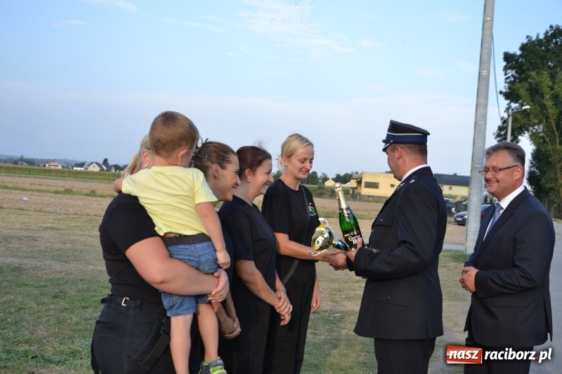 Zdjęcie w galerii na portalu naszraciborz.pl: Zawody w Rudyszwałdzie. Strażacy z Roszkowa znowu najlepsi  wiadomości z regionu