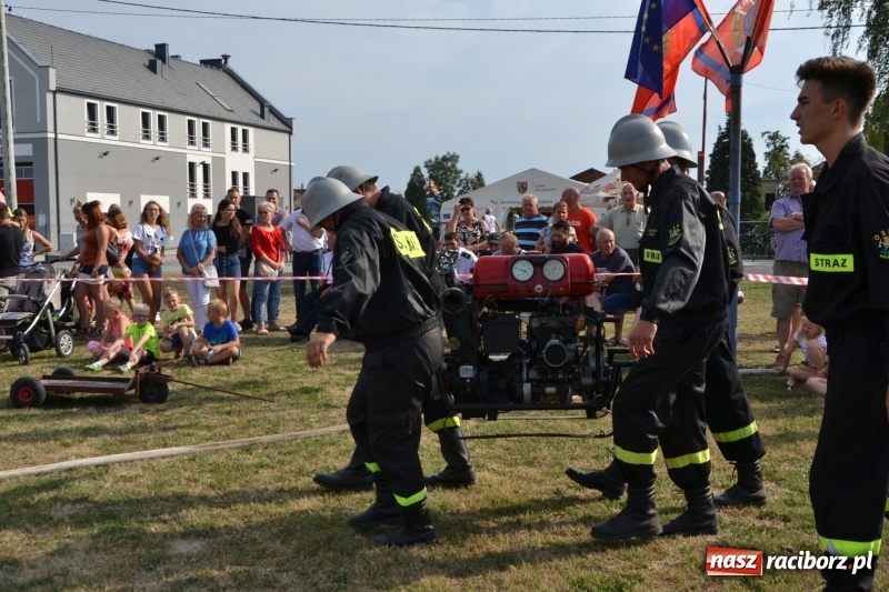 Zdjęcie w galerii na portalu naszraciborz.pl: Zawody w Rudyszwałdzie. Strażacy z Roszkowa znowu najlepsi  wiadomości z regionu