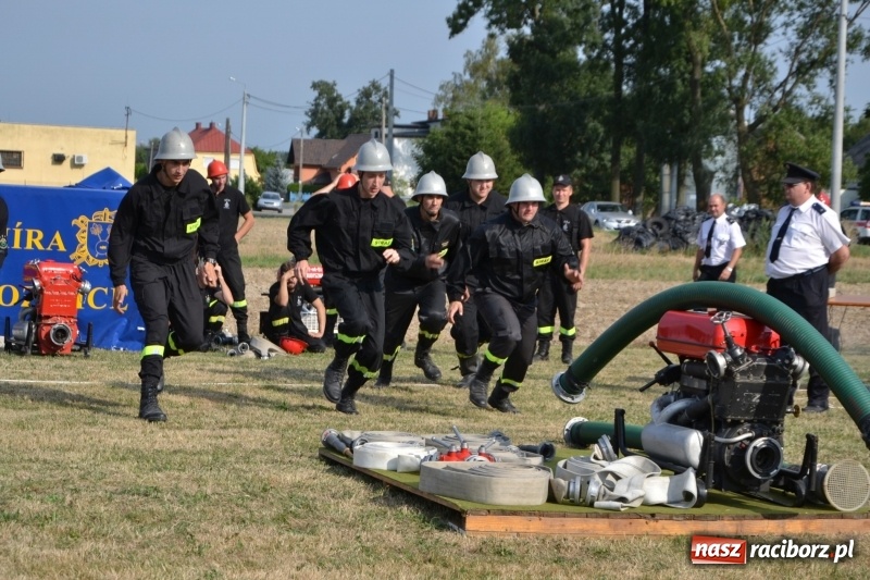 Zdjęcie w galerii na portalu naszraciborz.pl: Zawody w Rudyszwałdzie. Strażacy z Roszkowa znowu najlepsi  wiadomości z regionu