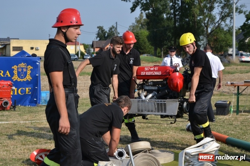 Zdjęcie w galerii na portalu naszraciborz.pl: Zawody w Rudyszwałdzie. Strażacy z Roszkowa znowu najlepsi  wiadomości z regionu
