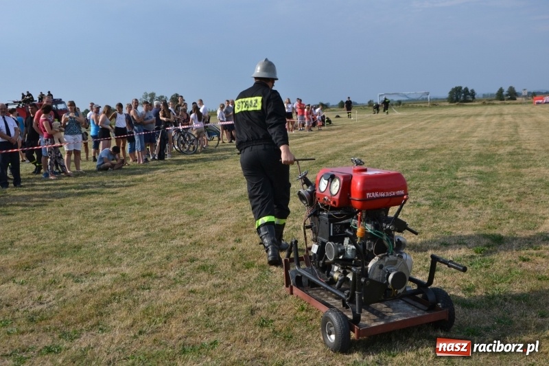 Zdjęcie w galerii na portalu naszraciborz.pl: Zawody w Rudyszwałdzie. Strażacy z Roszkowa znowu najlepsi  wiadomości z regionu