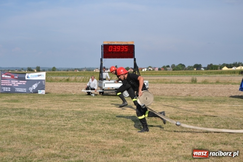 Zdjęcie w galerii na portalu naszraciborz.pl: Zawody w Rudyszwałdzie. Strażacy z Roszkowa znowu najlepsi  wiadomości z regionu