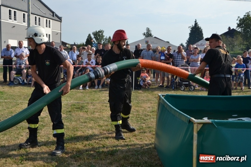 Zdjęcie w galerii na portalu naszraciborz.pl: Zawody w Rudyszwałdzie. Strażacy z Roszkowa znowu najlepsi  wiadomości z regionu