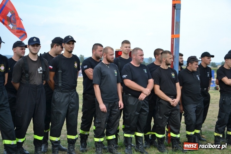 Zdjęcie w galerii na portalu naszraciborz.pl: Zawody w Rudyszwałdzie. Strażacy z Roszkowa znowu najlepsi  wiadomości z regionu