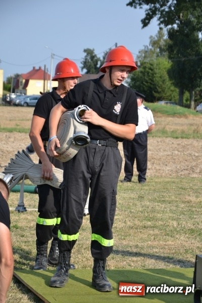 Zdjęcie w galerii na portalu naszraciborz.pl: Zawody w Rudyszwałdzie. Strażacy z Roszkowa znowu najlepsi  wiadomości z regionu