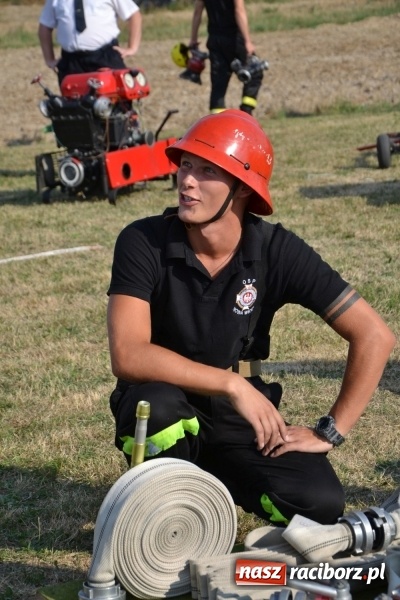 Zdjęcie w galerii na portalu naszraciborz.pl: Zawody w Rudyszwałdzie. Strażacy z Roszkowa znowu najlepsi  wiadomości z regionu