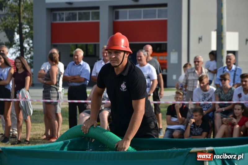 Zdjęcie w galerii na portalu naszraciborz.pl: Zawody w Rudyszwałdzie. Strażacy z Roszkowa znowu najlepsi  wiadomości z regionu