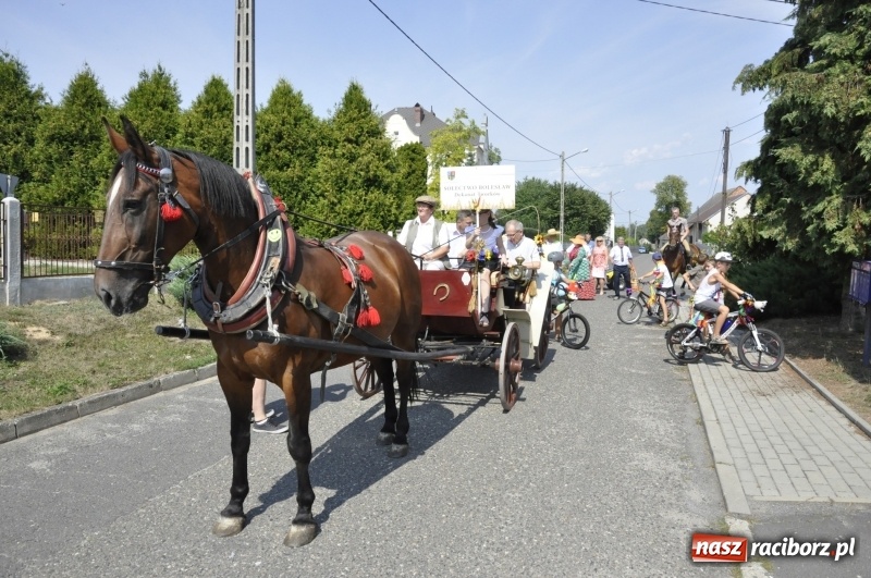 Zdjęcie w galerii na portalu naszraciborz.pl: Barack i Angela na dożynkach w Bolesławiu  wiadomości z regionu