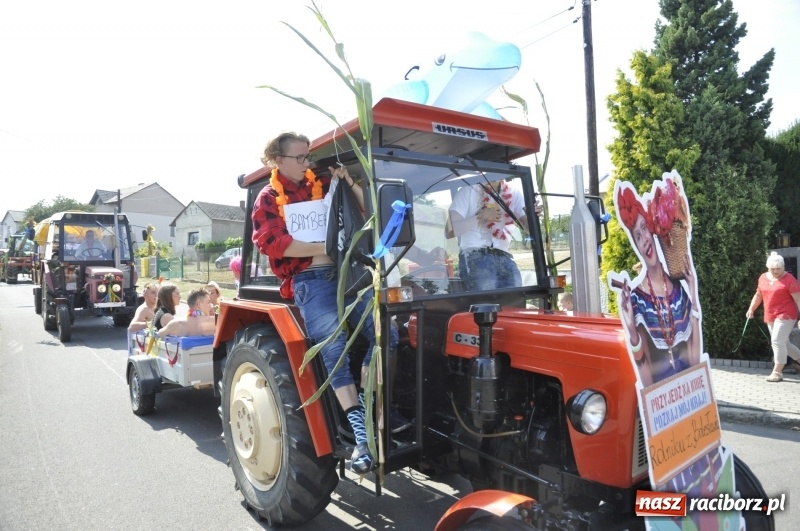Zdjęcie w galerii na portalu naszraciborz.pl: Barack i Angela na dożynkach w Bolesławiu  wiadomości z regionu