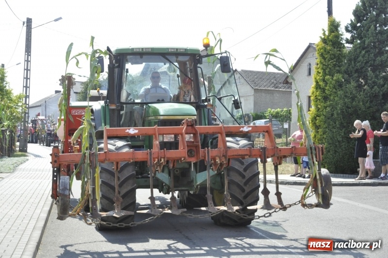Zdjęcie w galerii na portalu naszraciborz.pl: Barack i Angela na dożynkach w Bolesławiu  wiadomości z regionu