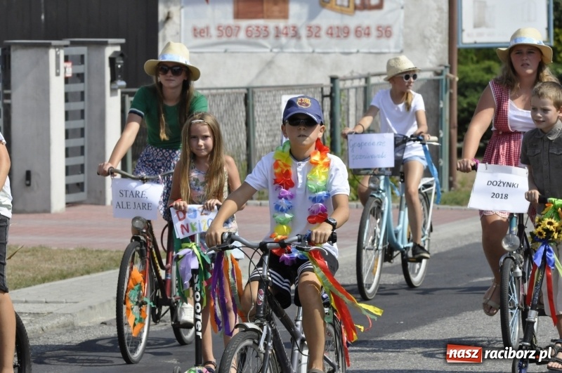 Zdjęcie w galerii na portalu naszraciborz.pl: Barack i Angela na dożynkach w Bolesławiu  wiadomości z regionu