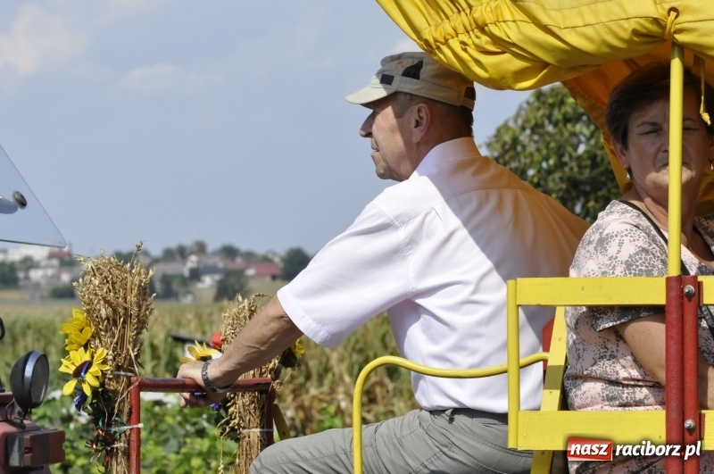 Zdjęcie w galerii na portalu naszraciborz.pl: Barack i Angela na dożynkach w Bolesławiu  wiadomości z regionu