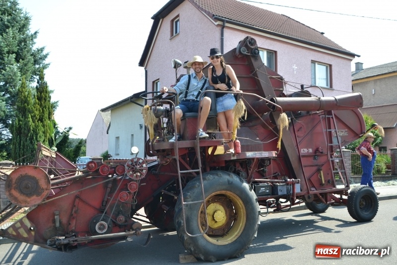 Zdjęcie w galerii na portalu naszraciborz.pl: Barack i Angela na dożynkach w Bolesławiu  wiadomości z regionu