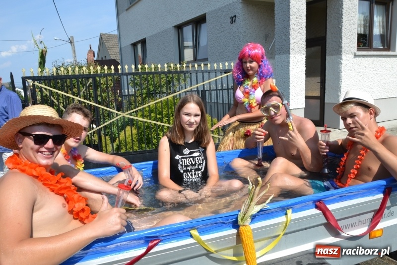 Zdjęcie w galerii na portalu naszraciborz.pl: Barack i Angela na dożynkach w Bolesławiu  wiadomości z regionu