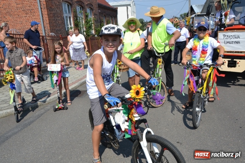 Zdjęcie w galerii na portalu naszraciborz.pl: Barack i Angela na dożynkach w Bolesławiu  wiadomości z regionu