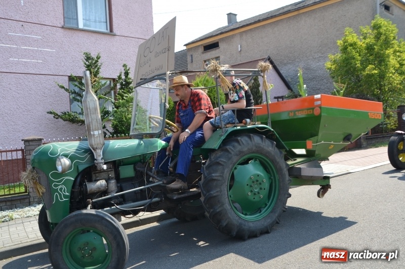 Zdjęcie w galerii na portalu naszraciborz.pl: Barack i Angela na dożynkach w Bolesławiu  wiadomości z regionu