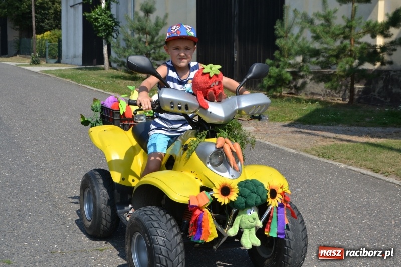 Zdjęcie w galerii na portalu naszraciborz.pl: Barack i Angela na dożynkach w Bolesławiu  wiadomości z regionu