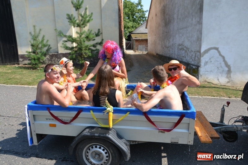 Zdjęcie w galerii na portalu naszraciborz.pl: Barack i Angela na dożynkach w Bolesławiu  wiadomości z regionu