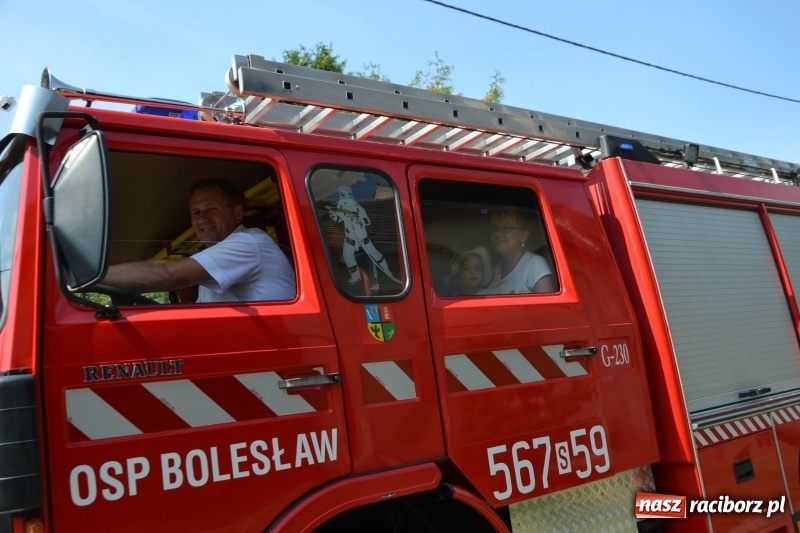 Zdjęcie w galerii na portalu naszraciborz.pl: Barack i Angela na dożynkach w Bolesławiu  wiadomości z regionu