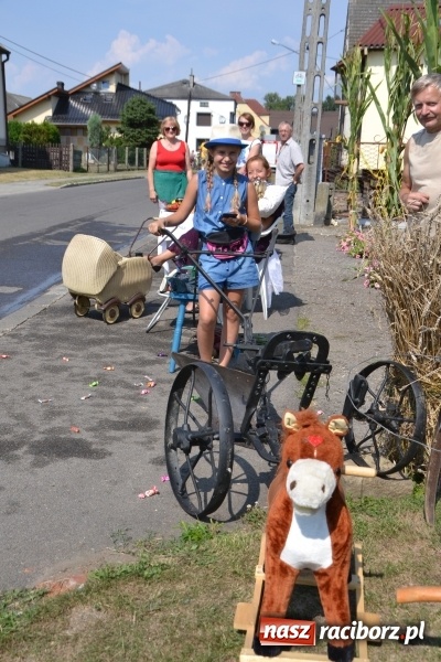 Zdjęcie w galerii na portalu naszraciborz.pl: Barack i Angela na dożynkach w Bolesławiu  wiadomości z regionu
