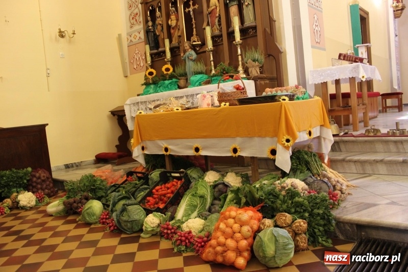 Zdjęcie w galerii na portalu naszraciborz.pl: W Cyprzanowie dziękowali za plony  wiadomości z regionu