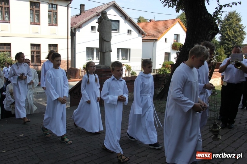 Zdjęcie w galerii na portalu naszraciborz.pl: W Cyprzanowie dziękowali za plony  wiadomości z regionu