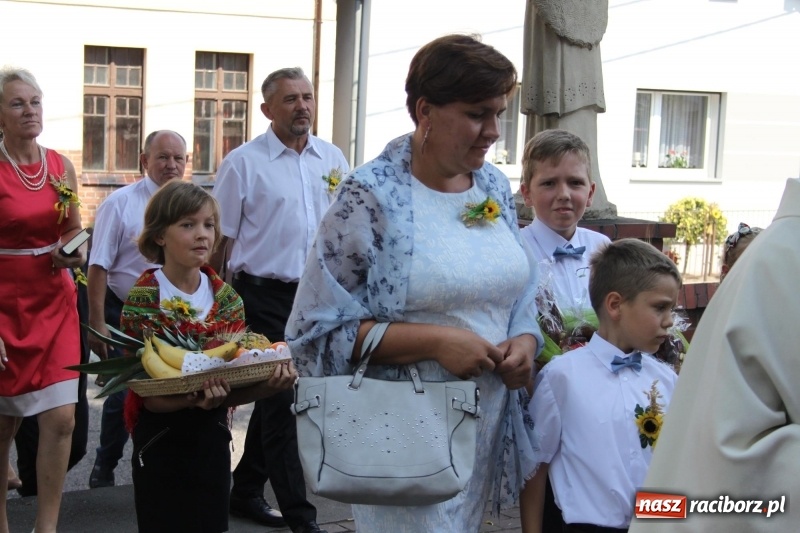 Zdjęcie w galerii na portalu naszraciborz.pl: W Cyprzanowie dziękowali za plony  wiadomości z regionu