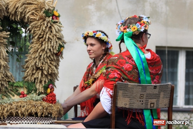 Zdjęcie w galerii na portalu naszraciborz.pl: W Cyprzanowie dziękowali za plony  wiadomości z regionu