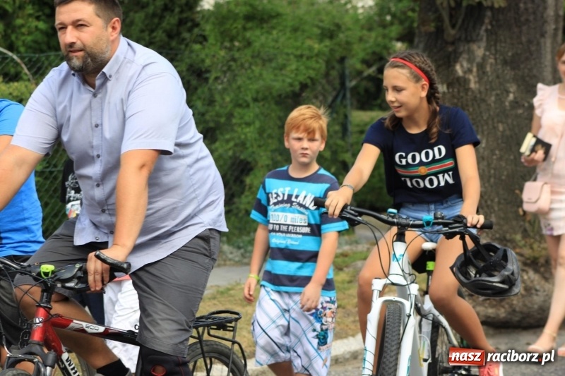 Zdjęcie w galerii na portalu naszraciborz.pl: W Cyprzanowie dziękowali za plony  wiadomości z regionu