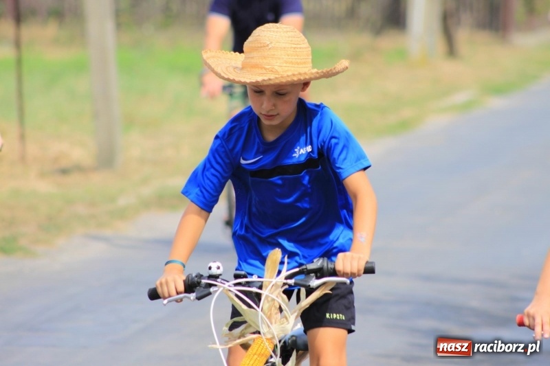 Zdjęcie w galerii na portalu naszraciborz.pl: W Cyprzanowie dziękowali za plony  wiadomości z regionu