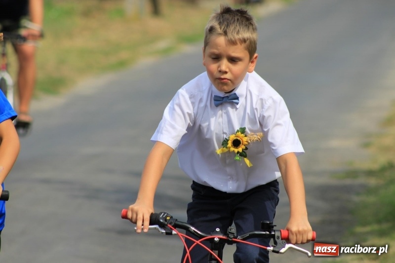 Zdjęcie w galerii na portalu naszraciborz.pl: W Cyprzanowie dziękowali za plony  wiadomości z regionu