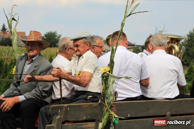 Zdjęcie w galerii na portalu naszraciborz.pl: W Cyprzanowie dziękowali za plony  wiadomości z regionu