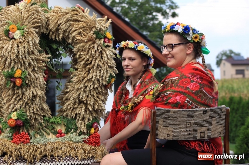 Zdjęcie w galerii na portalu naszraciborz.pl: W Cyprzanowie dziękowali za plony  wiadomości z regionu