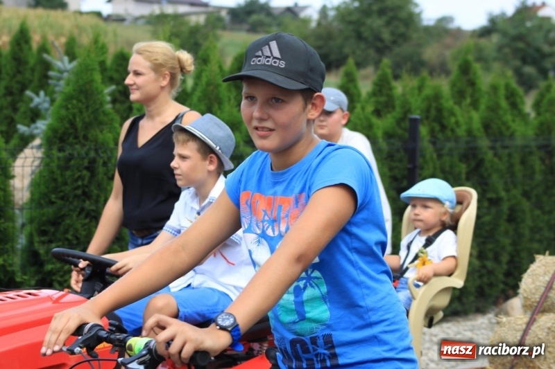 Zdjęcie w galerii na portalu naszraciborz.pl: W Cyprzanowie dziękowali za plony  wiadomości z regionu