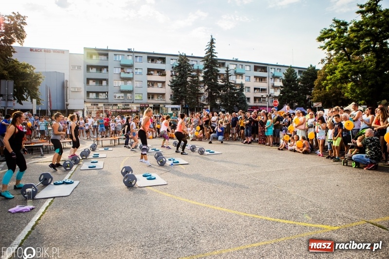 Zdjęcie w galerii na portalu naszraciborz.pl: Brooklyn Gym – Show na rozpoczęcie drugiego dnia Memoriału wiadomości z regionu