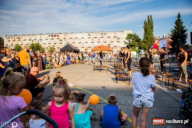 Zdjęcie w galerii na portalu naszraciborz.pl: Brooklyn Gym – Show na rozpoczęcie drugiego dnia Memoriału wiadomości z regionu