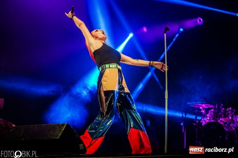 Zdjęcie w galerii na portalu naszraciborz.pl: Koncert Red Lips na finał XXVI Memoriału FOTO i WIDEO wiadomości z regionu