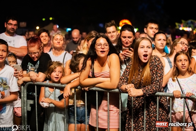 Zdjęcie w galerii na portalu naszraciborz.pl: Koncert Red Lips na finał XXVI Memoriału FOTO i WIDEO wiadomości z regionu