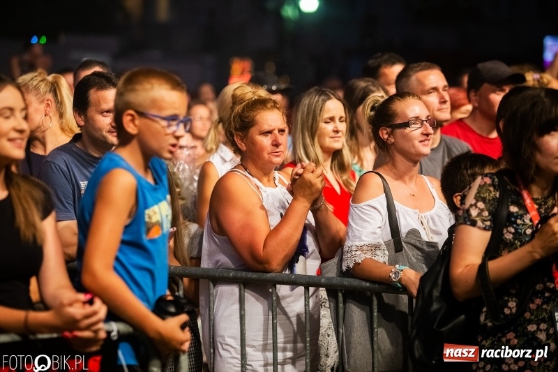 Zdjęcie w galerii na portalu naszraciborz.pl: Koncert Red Lips na finał XXVI Memoriału FOTO i WIDEO wiadomości z regionu