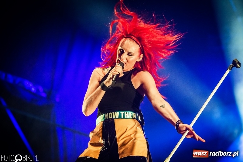 Zdjęcie w galerii na portalu naszraciborz.pl: Koncert Red Lips na finał XXVI Memoriału FOTO i WIDEO wiadomości z regionu