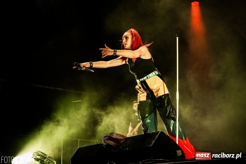 Zdjęcie w galerii na portalu naszraciborz.pl: Koncert Red Lips na finał XXVI Memoriału FOTO i WIDEO wiadomości z regionu