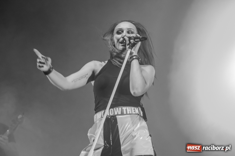 Zdjęcie w galerii na portalu naszraciborz.pl: Koncert Red Lips na finał XXVI Memoriału FOTO i WIDEO wiadomości z regionu