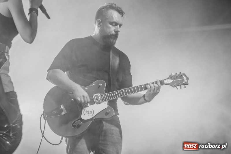 Zdjęcie w galerii na portalu naszraciborz.pl: Koncert Red Lips na finał XXVI Memoriału FOTO i WIDEO wiadomości z regionu