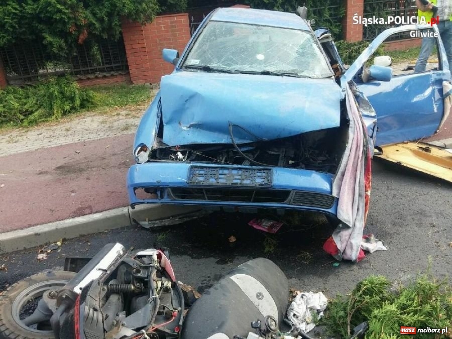 Zdjęcie w galerii na portalu naszraciborz.pl: Tragiczna śmierć motorowerzysty z Rud. Wjechał w niego czołowo pijany kierowca wiadomości z regionu