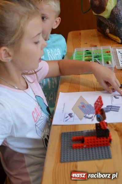 Zdjęcie w galerii na portalu naszraciborz.pl: Ogromne zainteresowanie warsztatami LEGO w RCK wiadomości z regionu