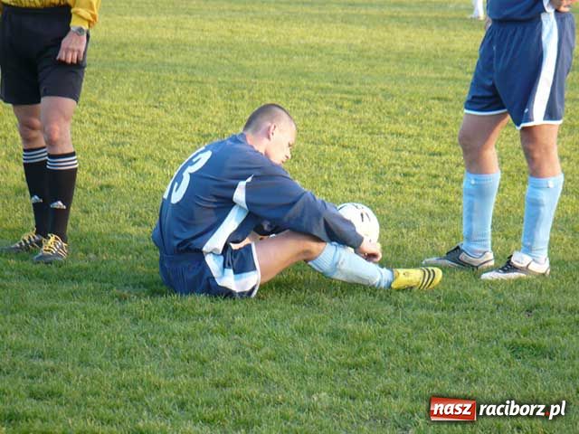 Zdjęcie w galerii na portalu naszraciborz.pl: A Klasa: Tworków: Zwycięstwo po wspaniałej walce wiadomości z regionu