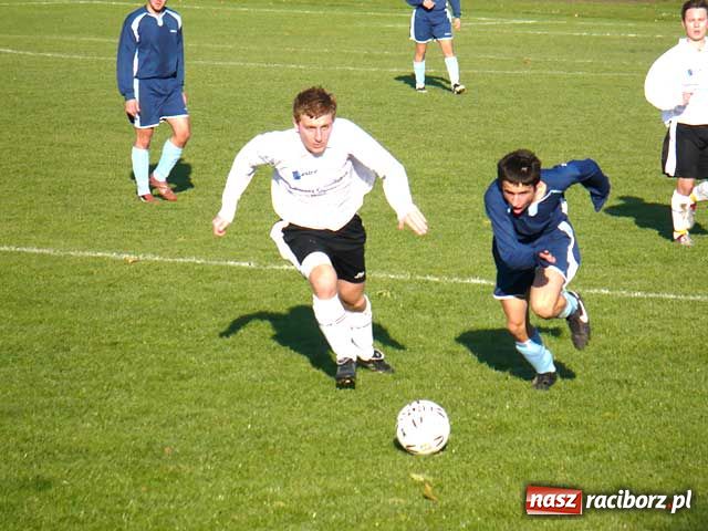 Zdjęcie w galerii na portalu naszraciborz.pl: A Klasa: Tworków: Zwycięstwo po wspaniałej walce wiadomości z regionu