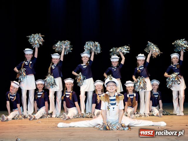 Zdjęcie w galerii na portalu naszraciborz.pl: Uśmiech na mistrzostwach mażoretek  wiadomości z regionu