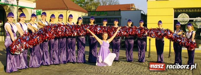 Zdjęcie w galerii na portalu naszraciborz.pl: Uśmiech na mistrzostwach mażoretek  wiadomości z regionu